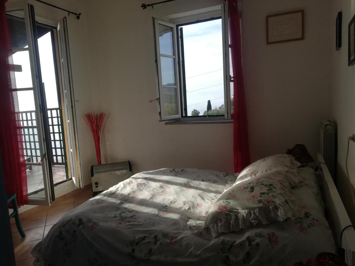 Готель Ca' Clementine Sasso di Bordighera Екстер'єр фото
